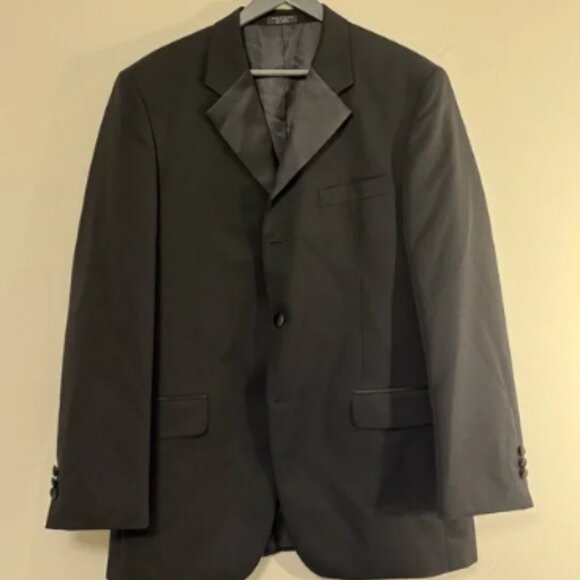 Jones New York Tuxedo Suit Jacket and Pants - Picture 1 of 6